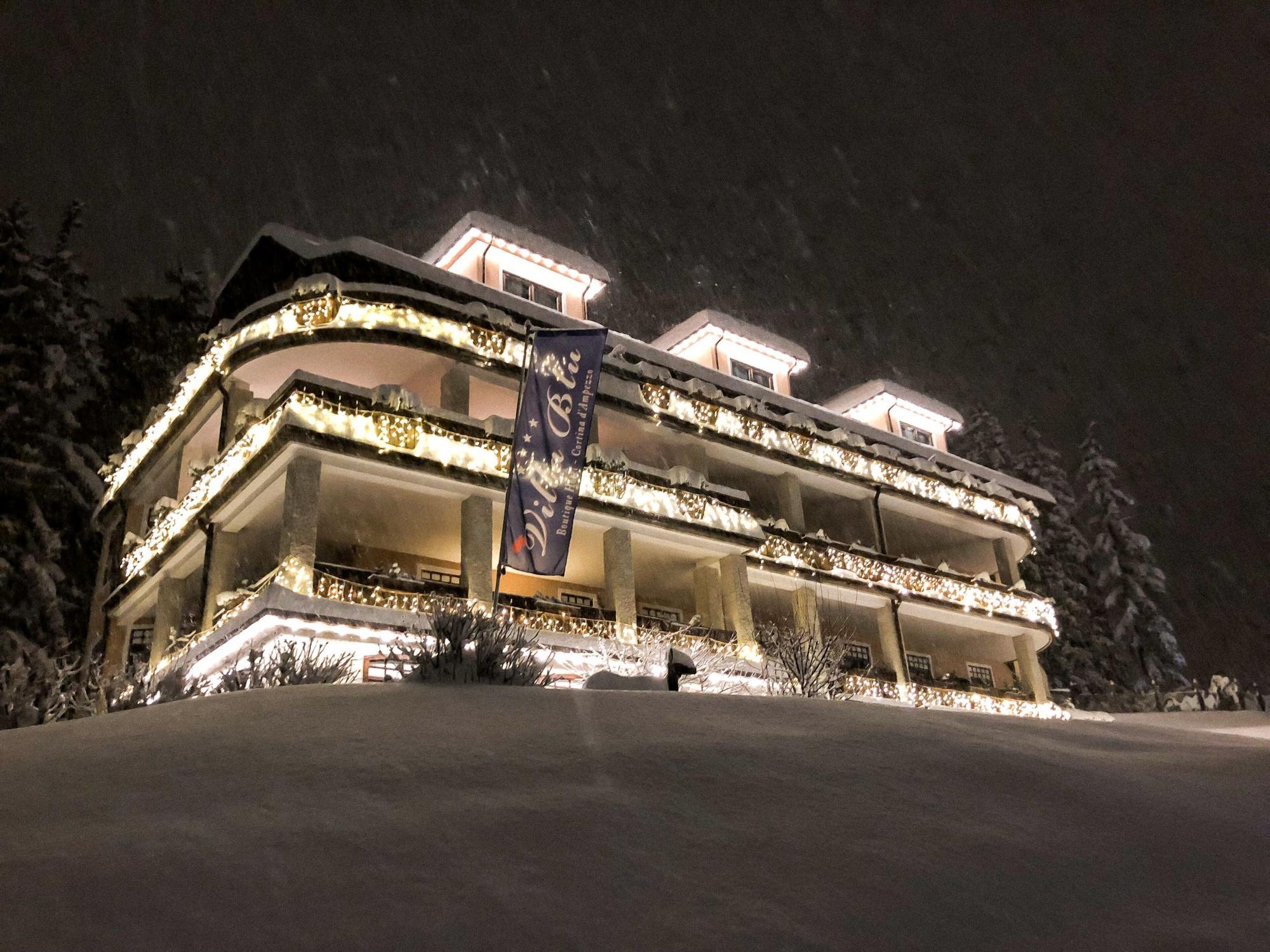 Boutique Hotel Villa Blu Cortina dʼAmpezzo Exterior foto